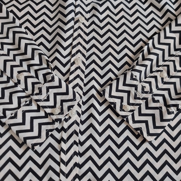 American Eagle Outfitters Women's Blouse Size Sm. - Picture 5 of 16